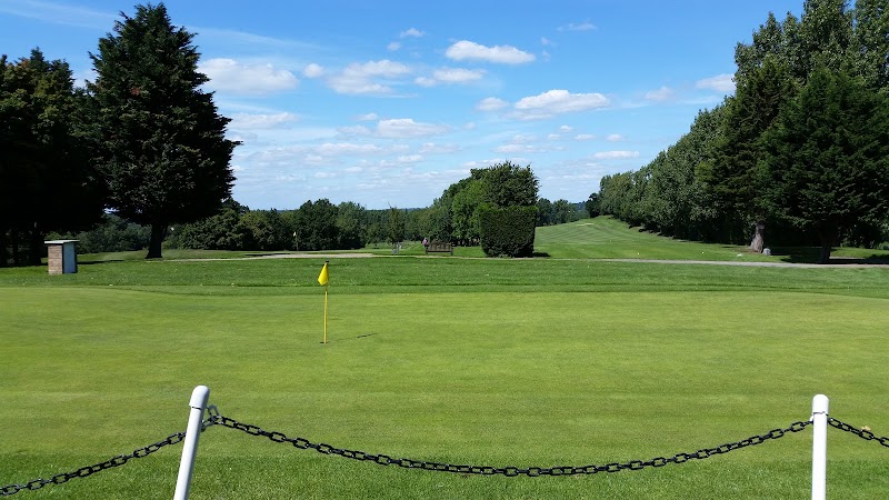 Uxbridge Golf Center