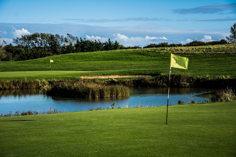 Stonelees Golf Center