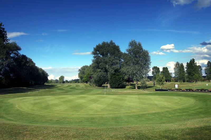 Wyboston Lakes Golf Club