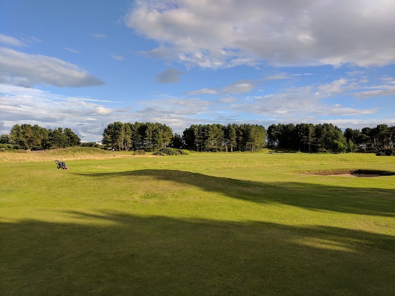 Gailes Golf: Leisure