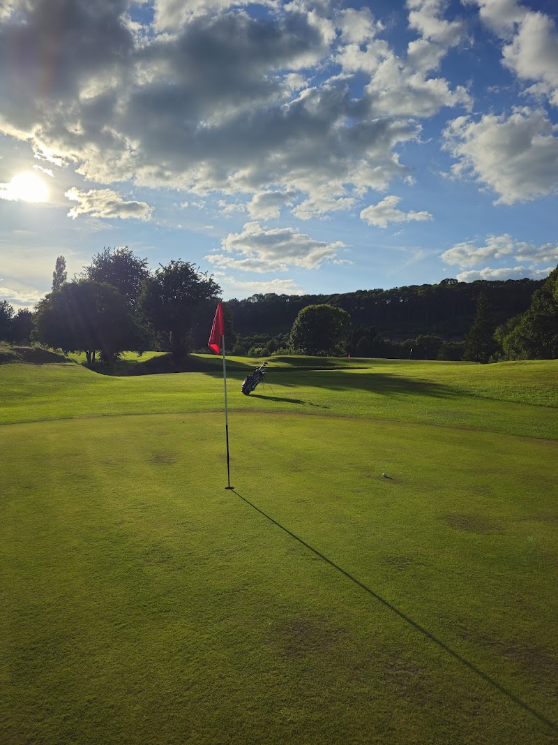 St Giles Golf Club