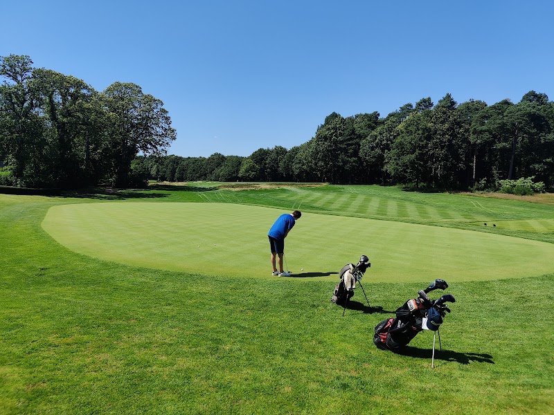 Wentworth Club