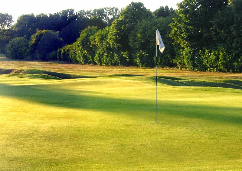 Calcot Park Golf Club