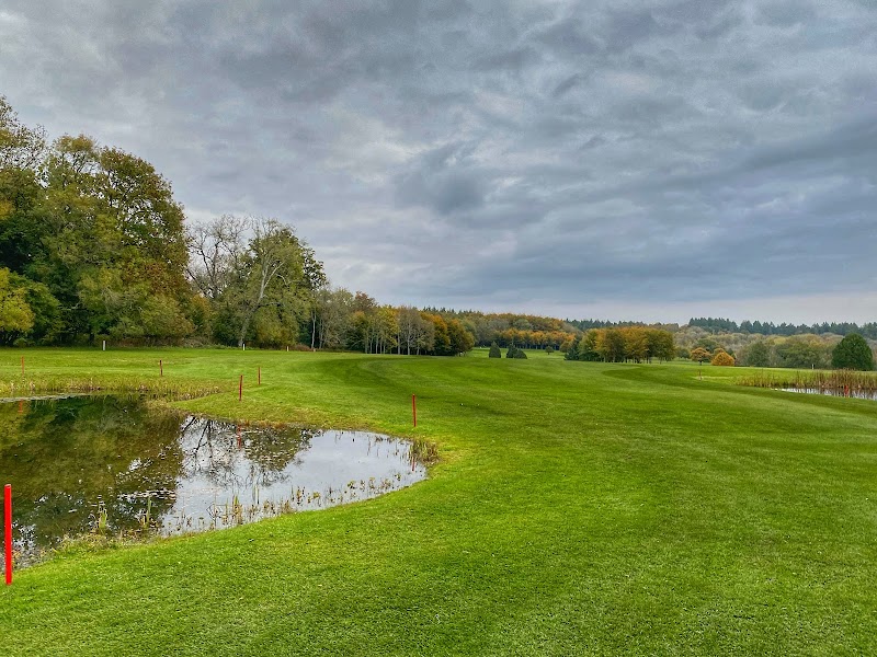 Rushmore Golf Club
