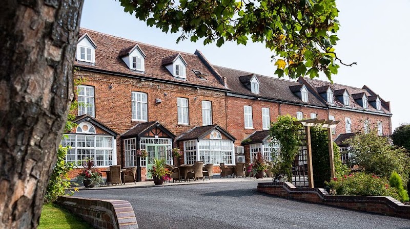 Bank House Hotel Golf & Country Club