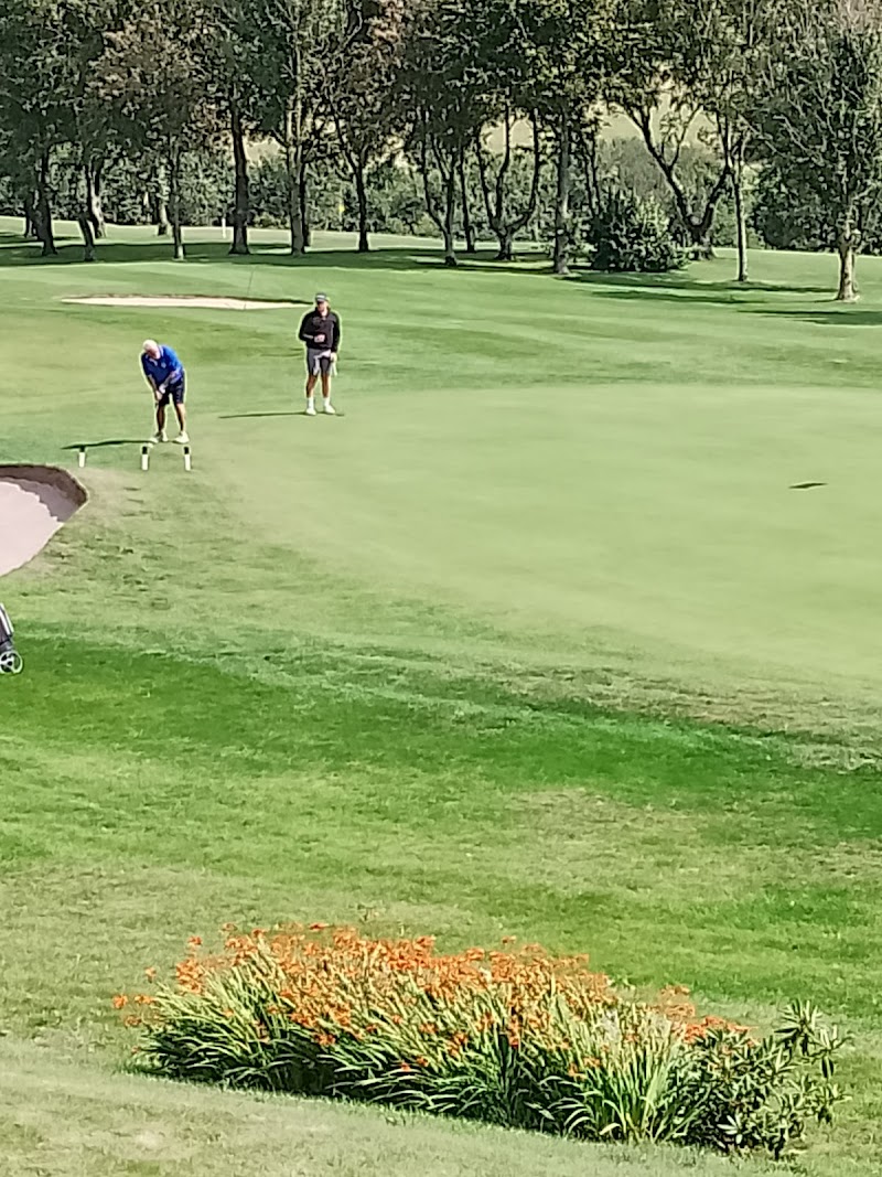 Outlane Golf Club