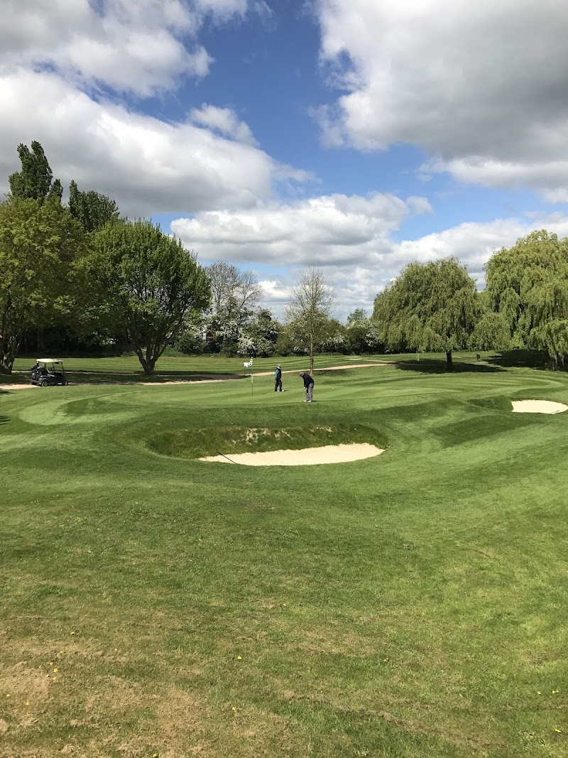 St. Neots Golf Club
