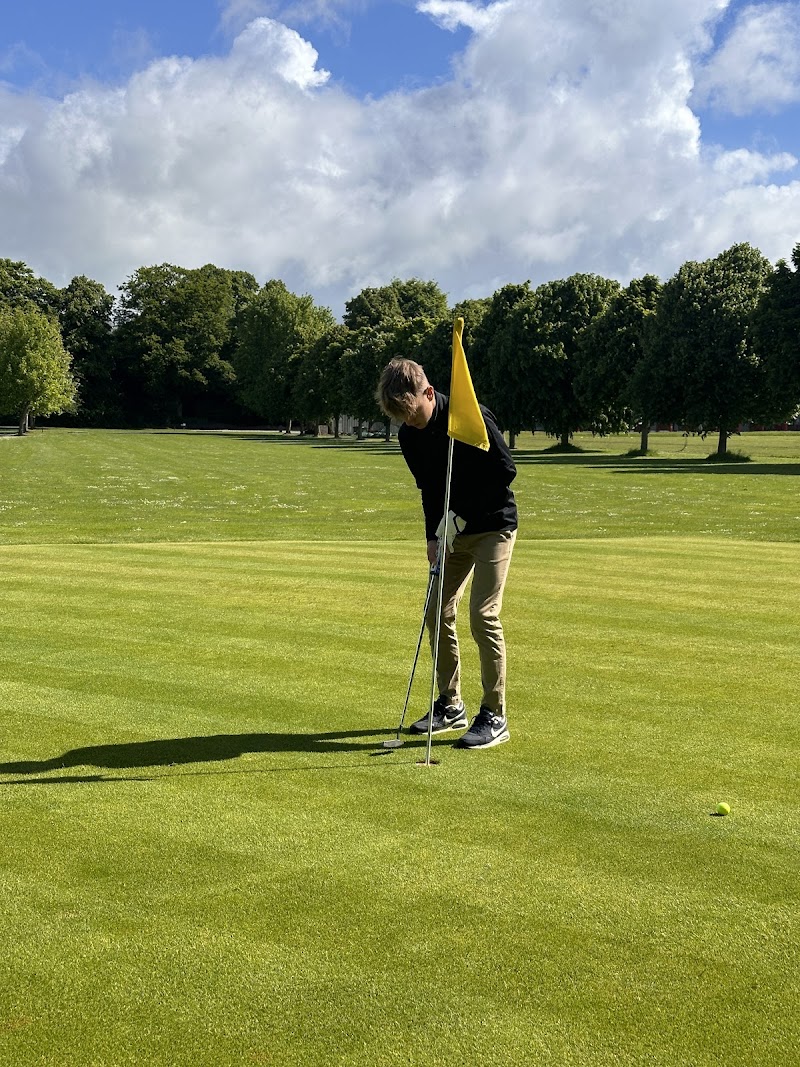Salisbury Golf Centre