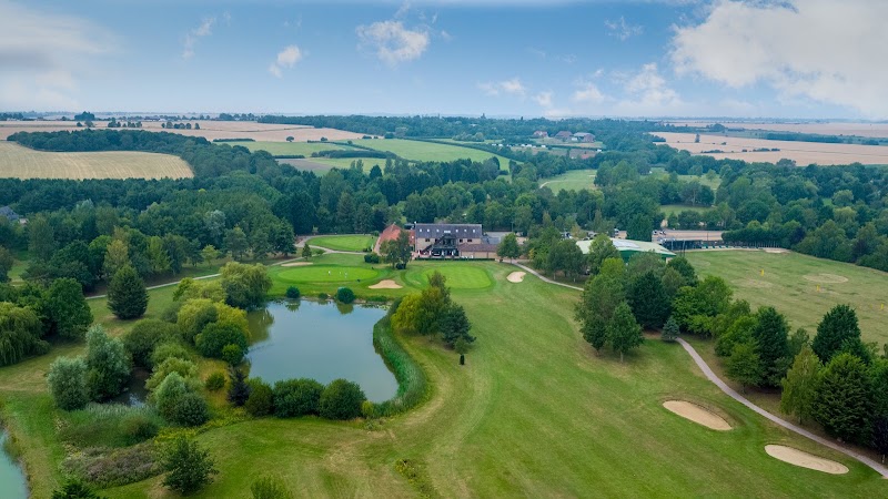 Lakeside Lodge Golf & Country Club