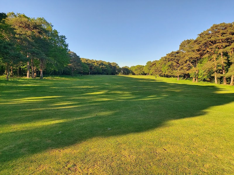 Queen's Park Golf Club