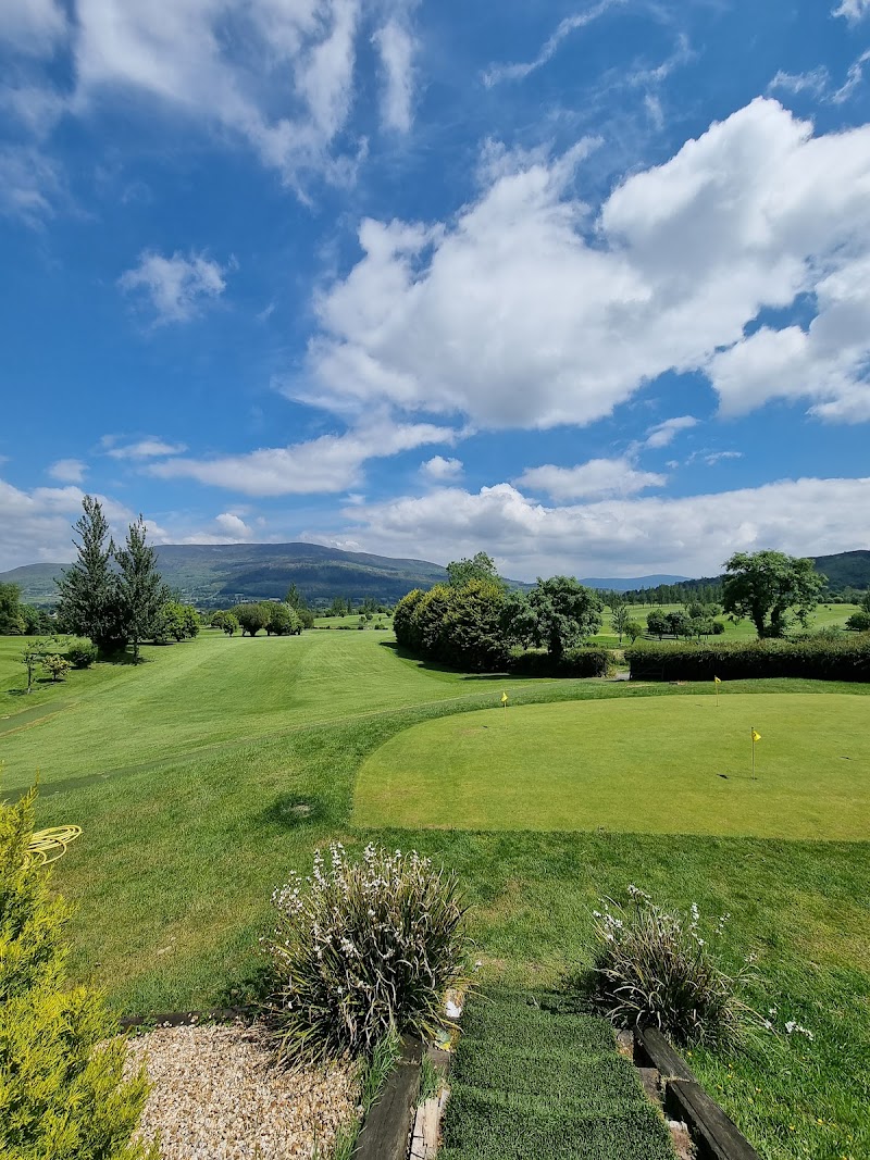 Cloverhill Golf Club