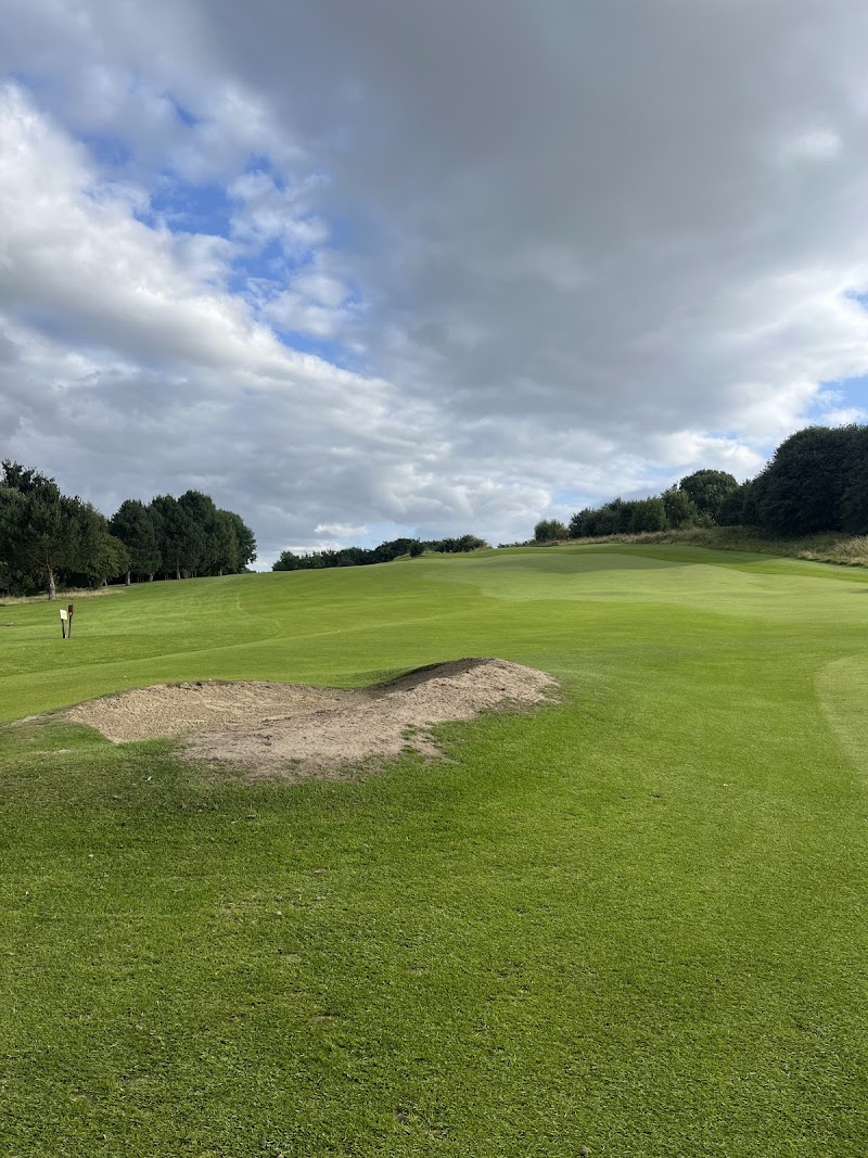 Oak Leaf Golf Complex