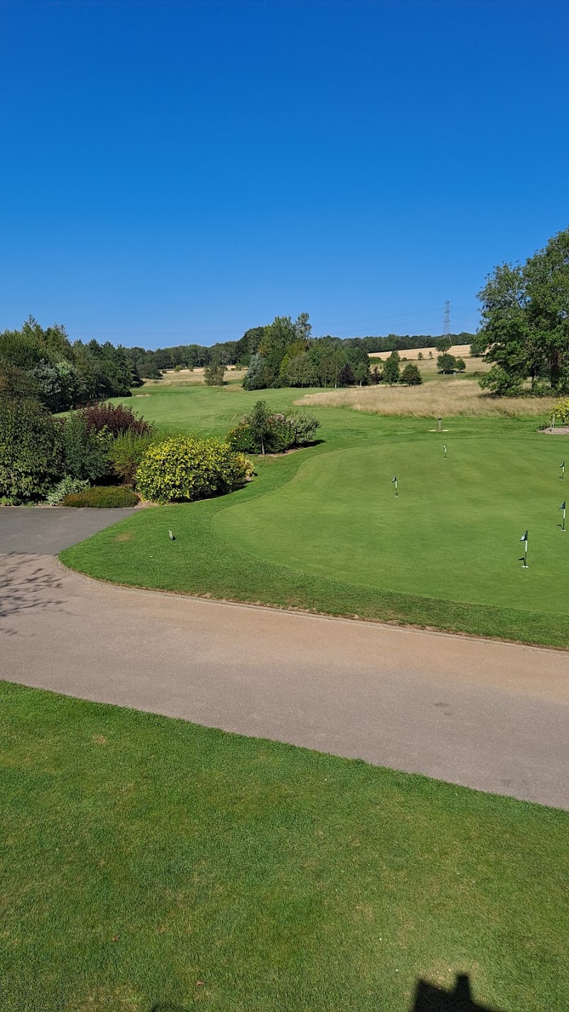 Cotswold Hills Golf Club